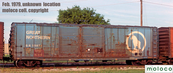 70507 St. Cloud built  50' XM 15-0 Double-slider offset, Repainted Big Sky Blue