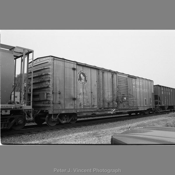 70533 St. Cloud built  50' XM Combo 14-0 Dr. Repaint '66 Glacier Grn Empire Builder