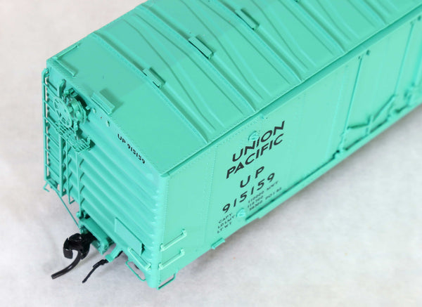 75057  Omaha 50' Combo 15-2 boxcar, BC-50-5, MofW...Quartz Green scheme 1-82